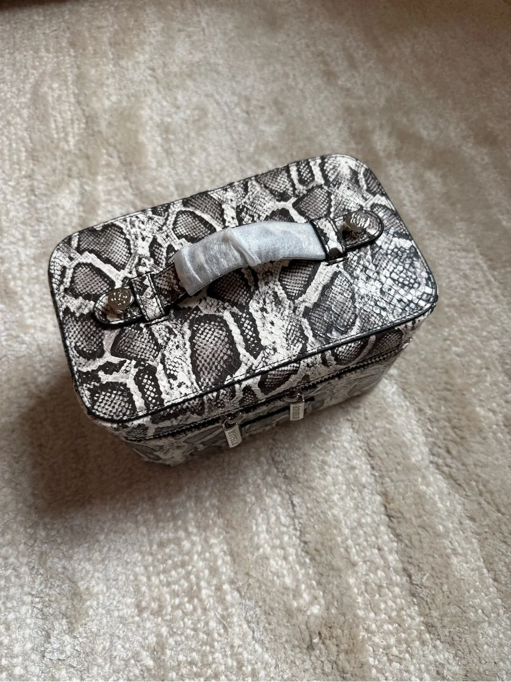 Etoile mini vanity bag - Picture 2 of 3
